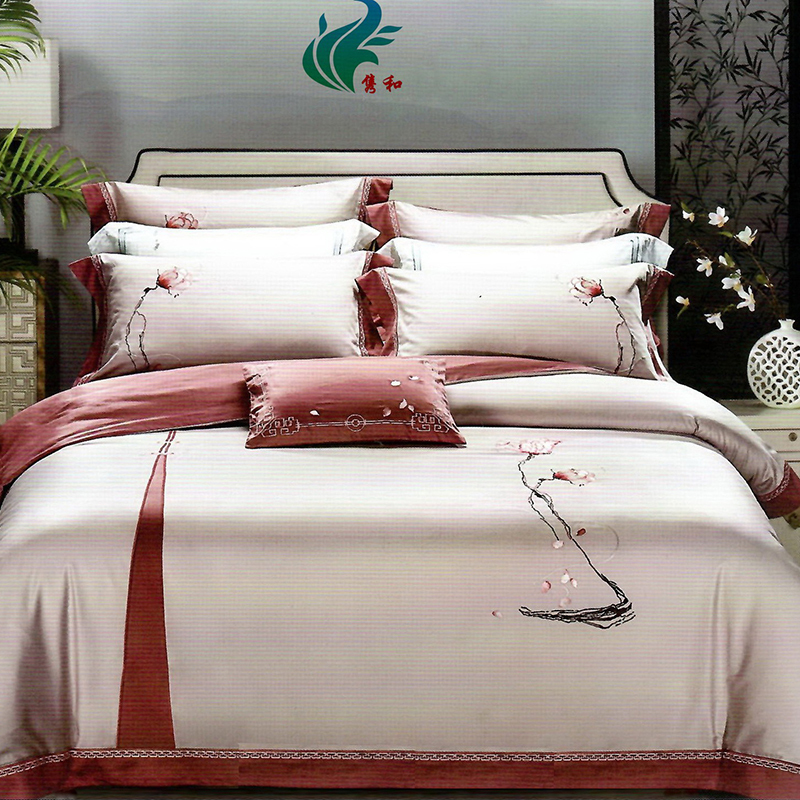 金年会60贡缎绣花四件套（菩提红）